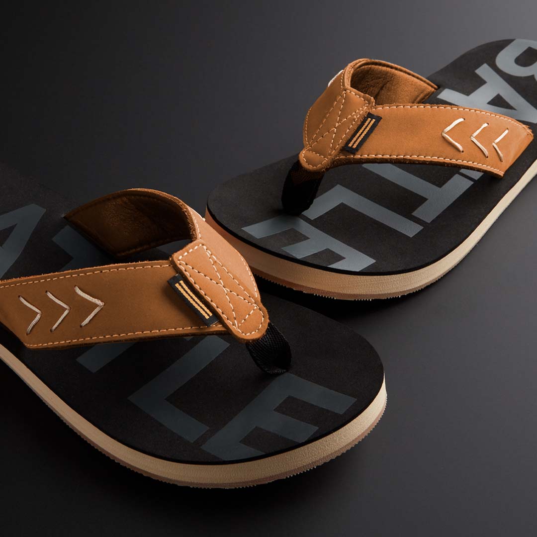 BATTLE FLIP FLOPS
