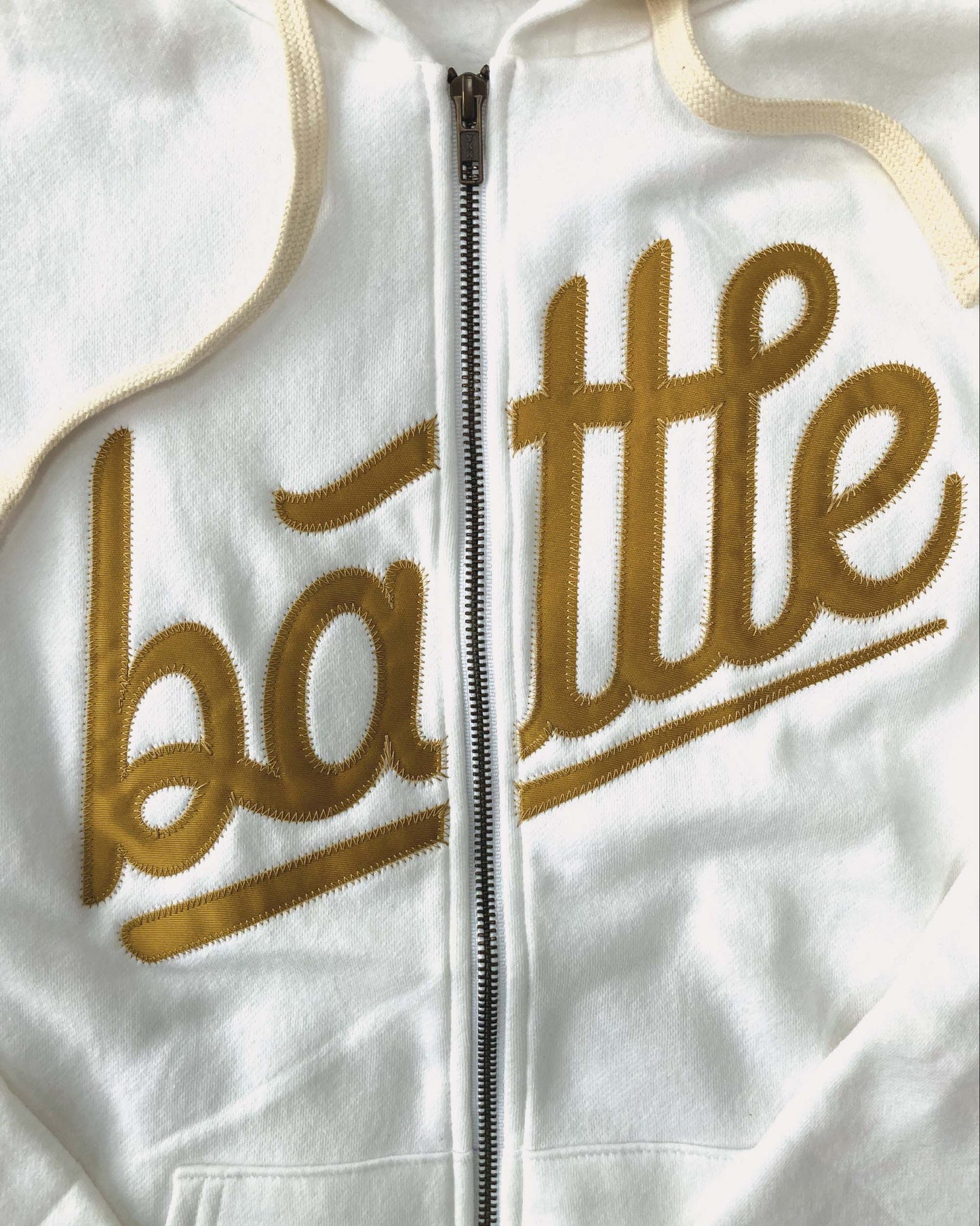 OFFICIAL WARSTIC ZIP UP HOODIE (BATTLE) - WHITE