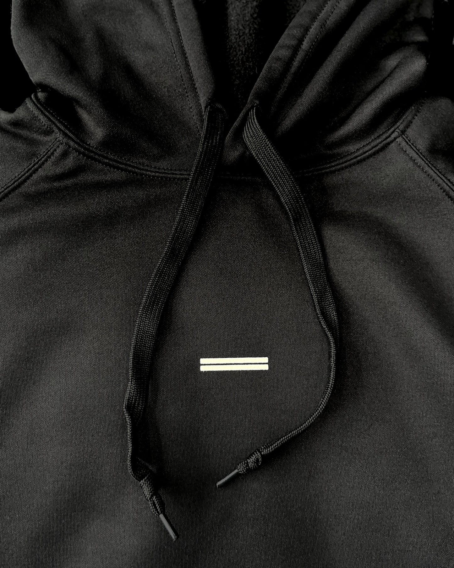 THNDHRT COLLECTION TRAINING APPAREL - SLEEVELESS HOODIE