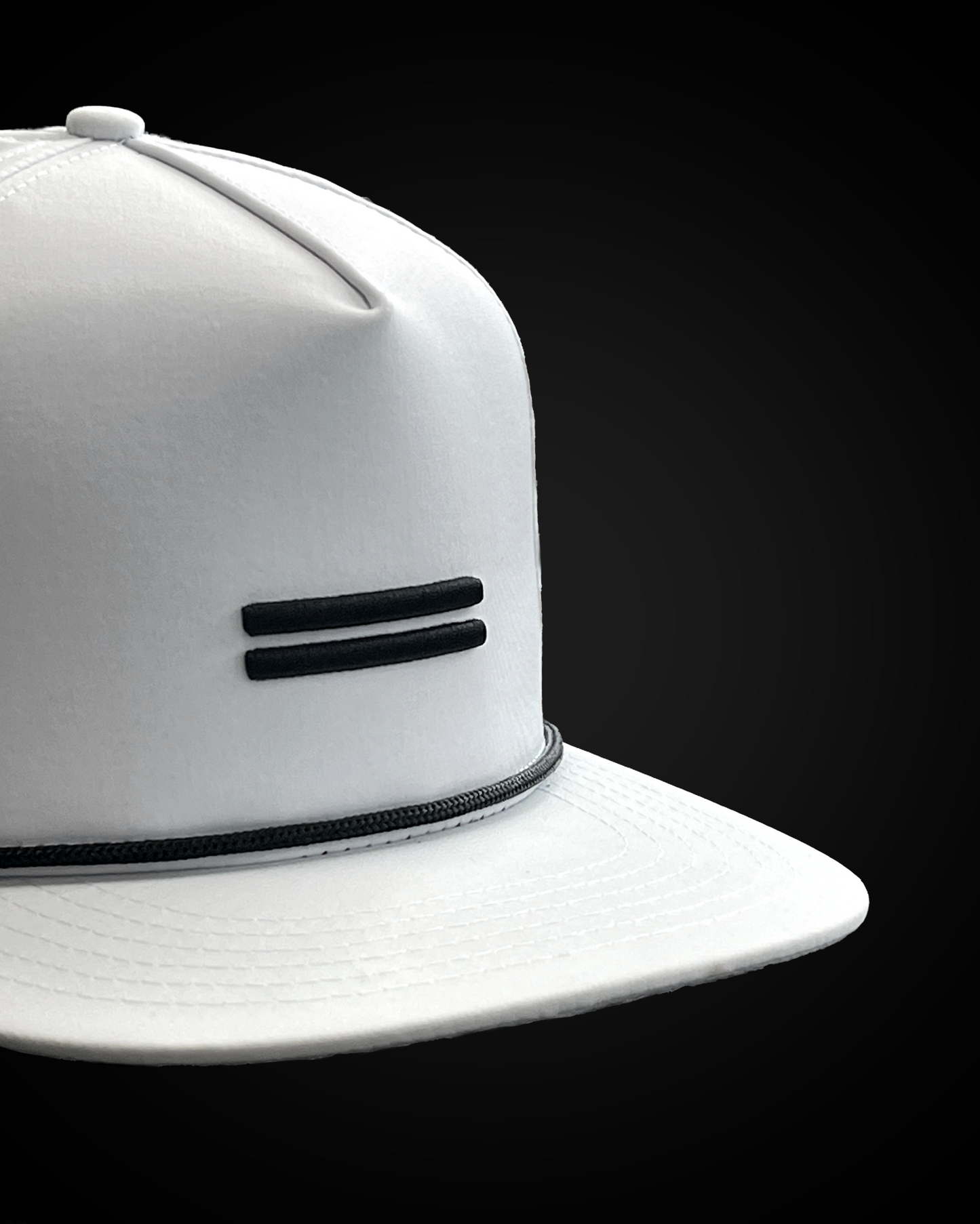 WARSTRIPE LIGHTWEIGHT ROPE SNAPBACK - WHITE