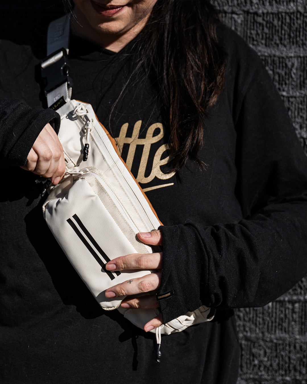 FIELDPACK CROSSBODY BELT BAG (BONE)