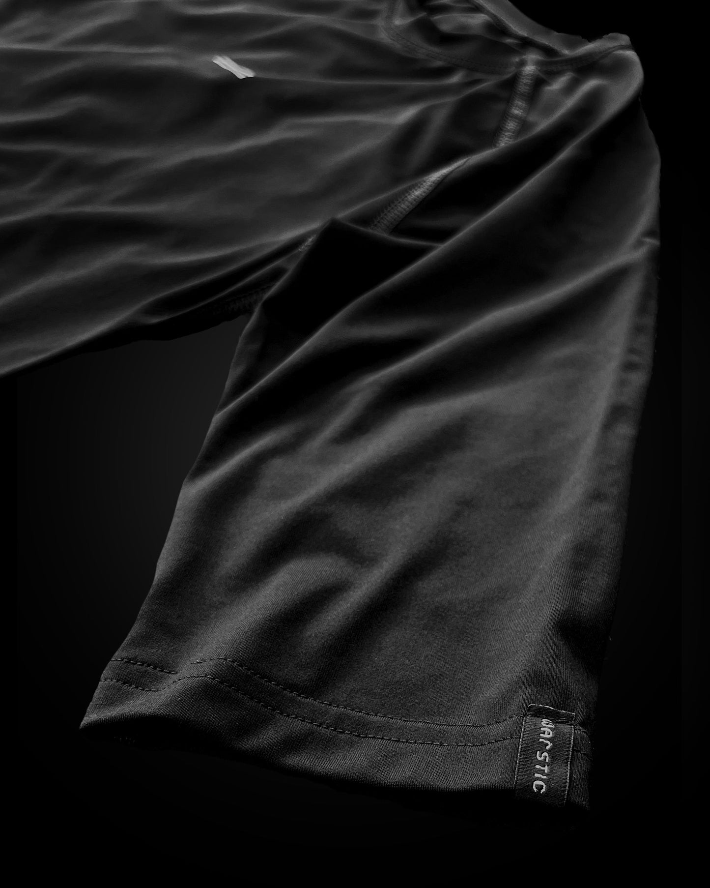 THNDHRT COLLECTION TRAINING APPAREL - 3/4 SLEEVE COMPRESSION TEE