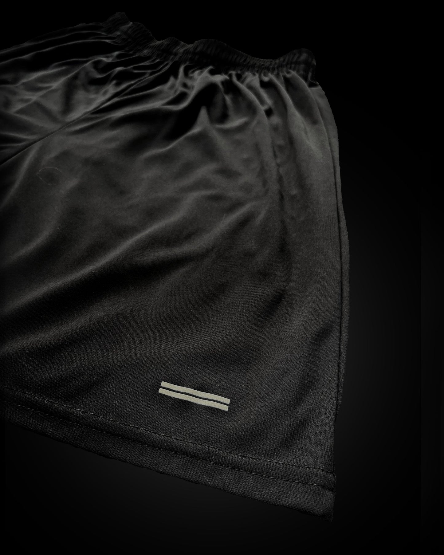 THNDHRT COLLECTION TRAINING APPAREL - SHORTS